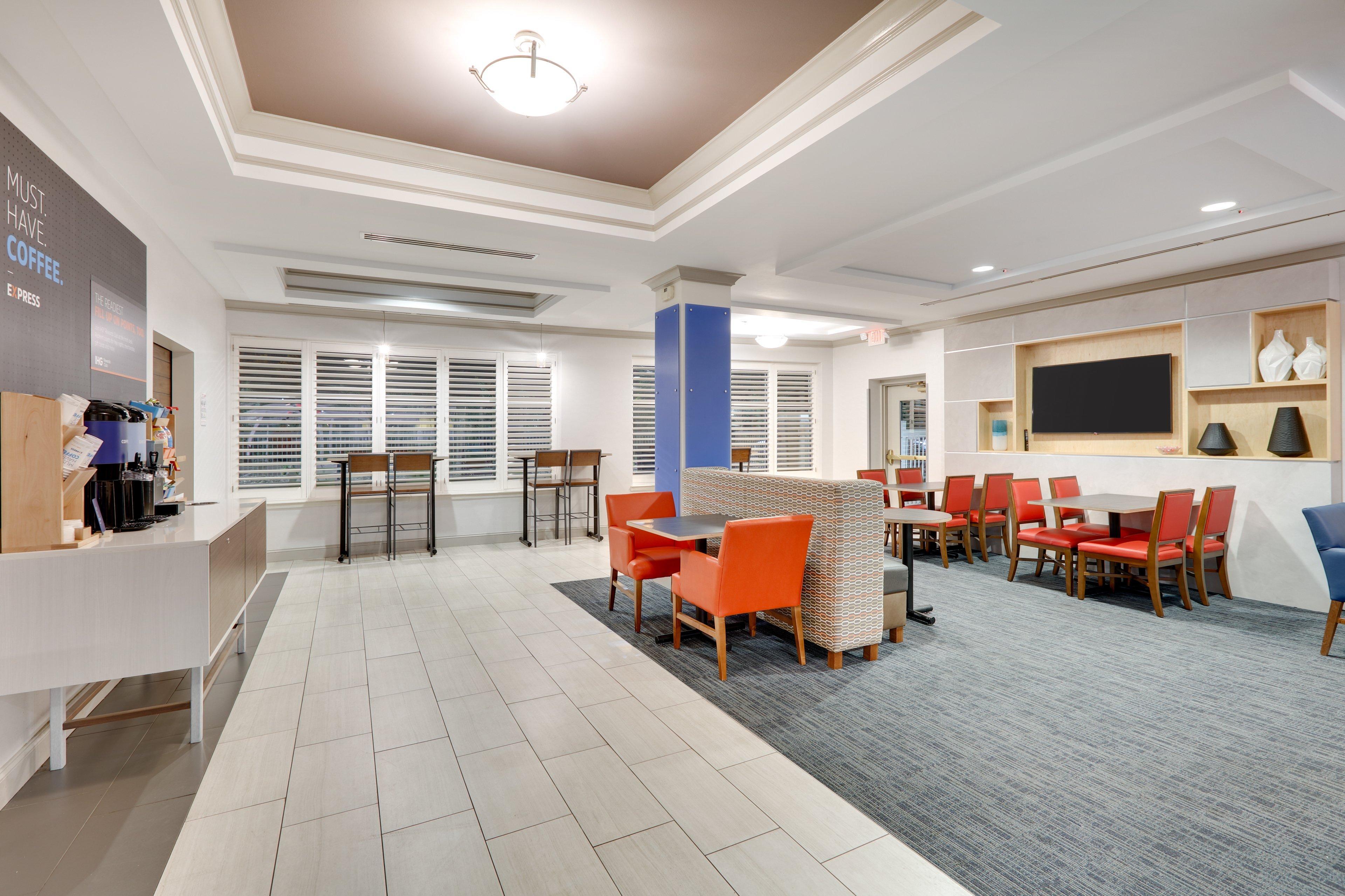 Holiday Inn Express Hotel & Suites Dublin By Ihg Luaran gambar