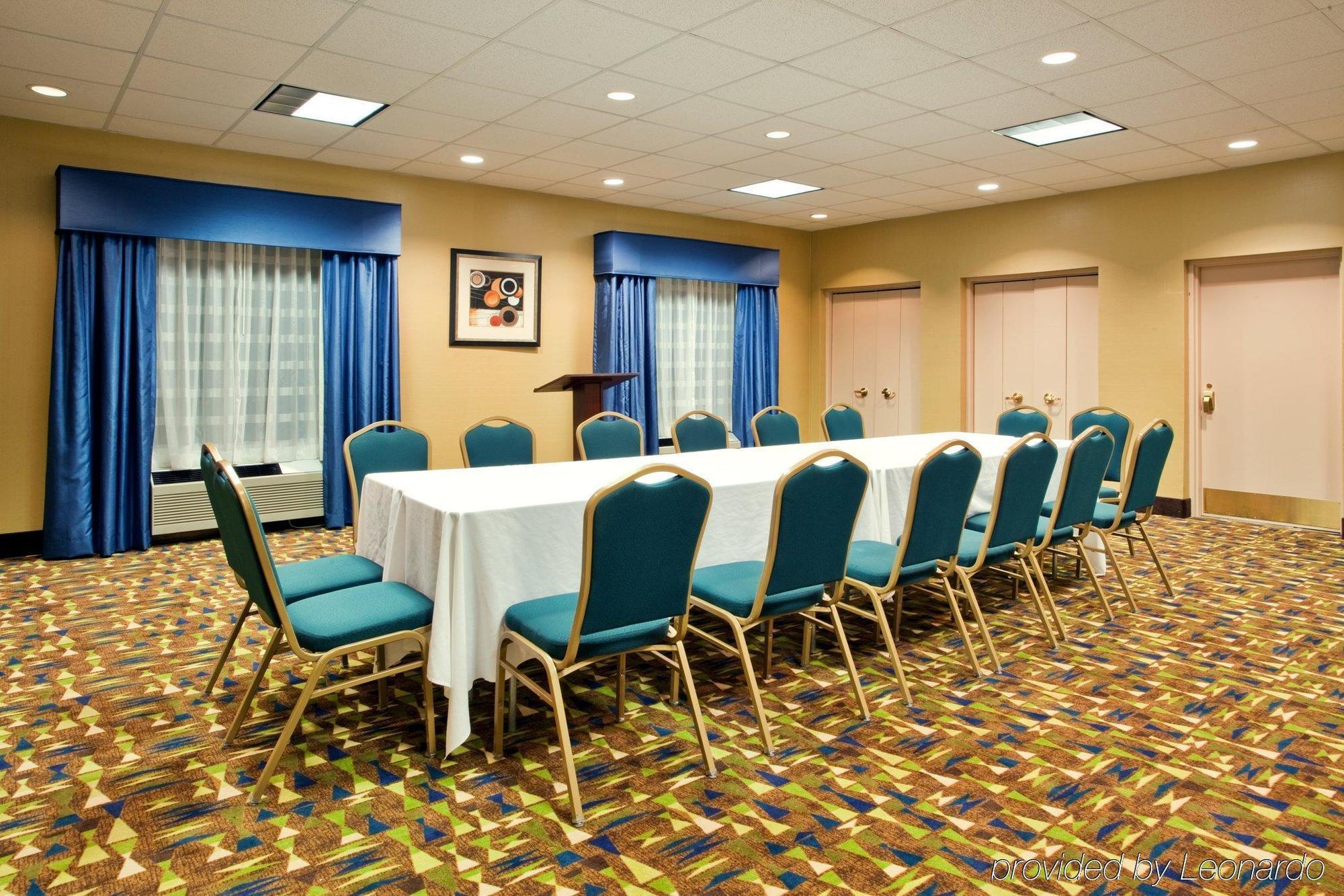 Holiday Inn Express Hotel & Suites Dublin By Ihg Kemudahan gambar