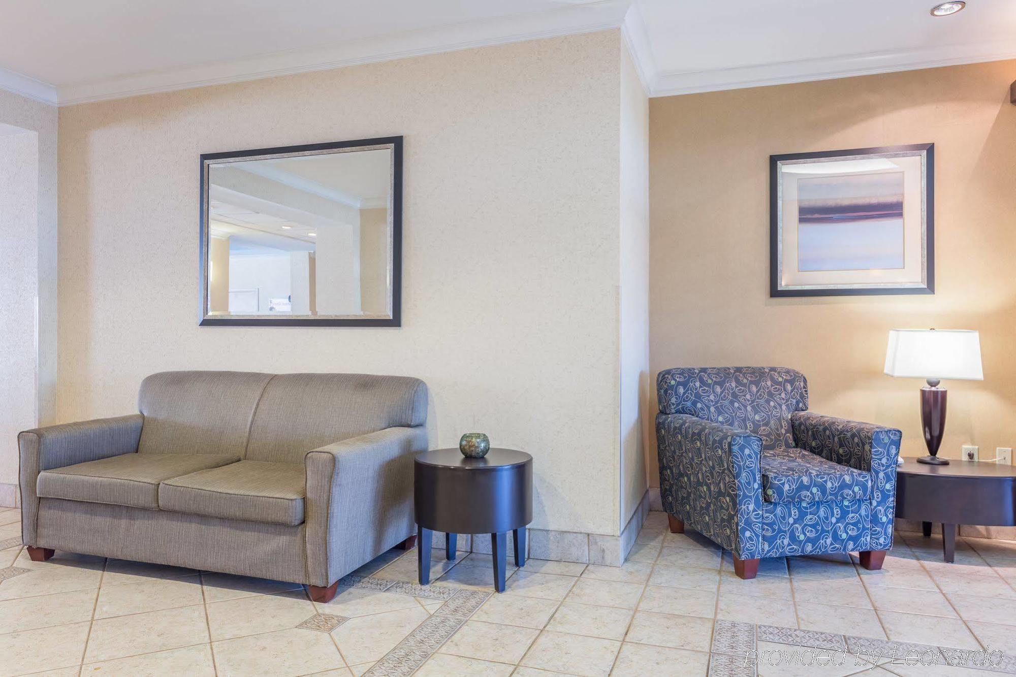 Holiday Inn Express Hotel & Suites Dublin By Ihg Luaran gambar