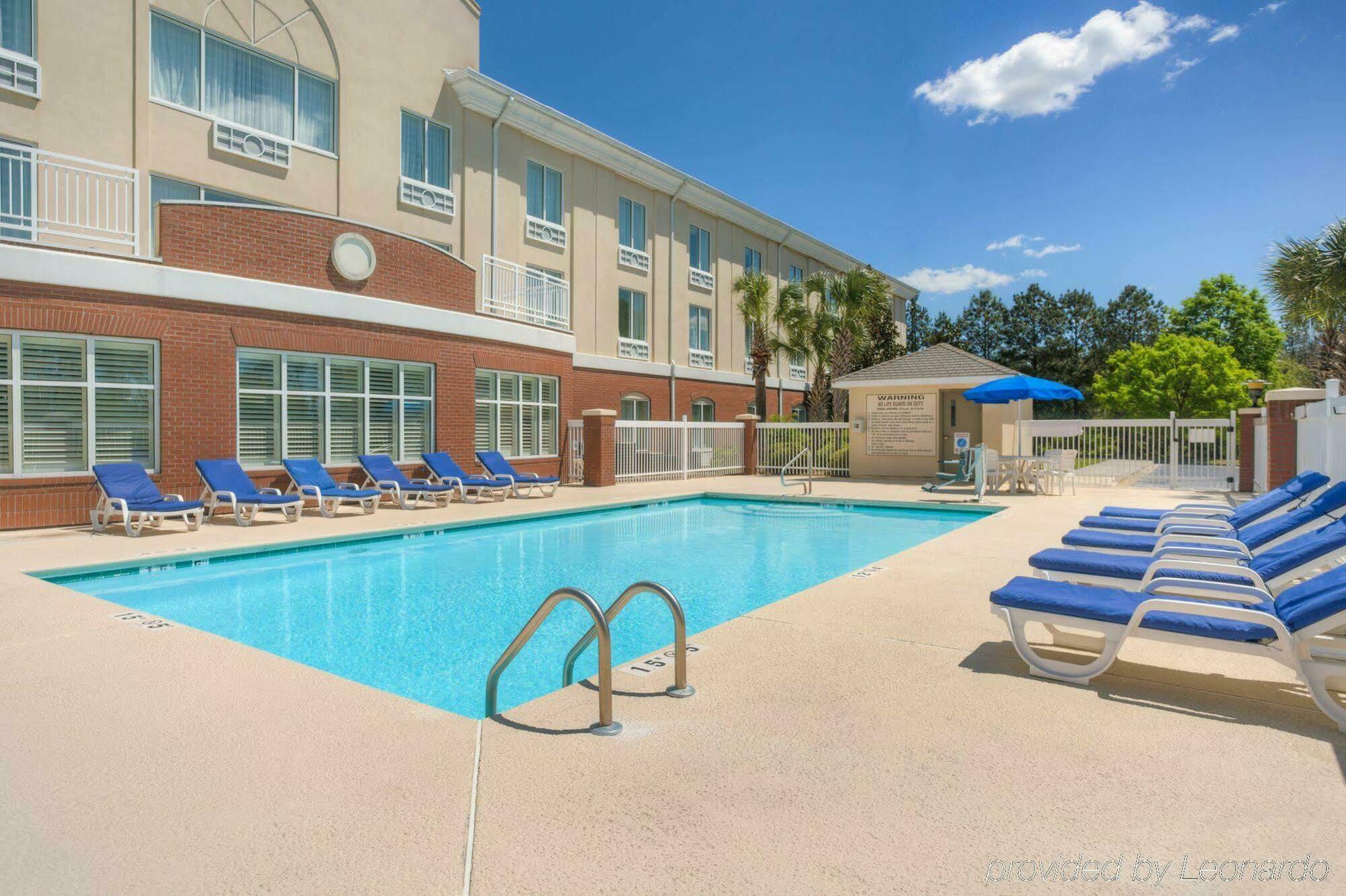 Holiday Inn Express Hotel & Suites Dublin By Ihg Luaran gambar